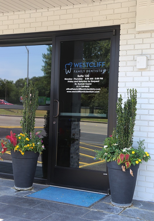 Front entrance of Westcliff Family Dentistry